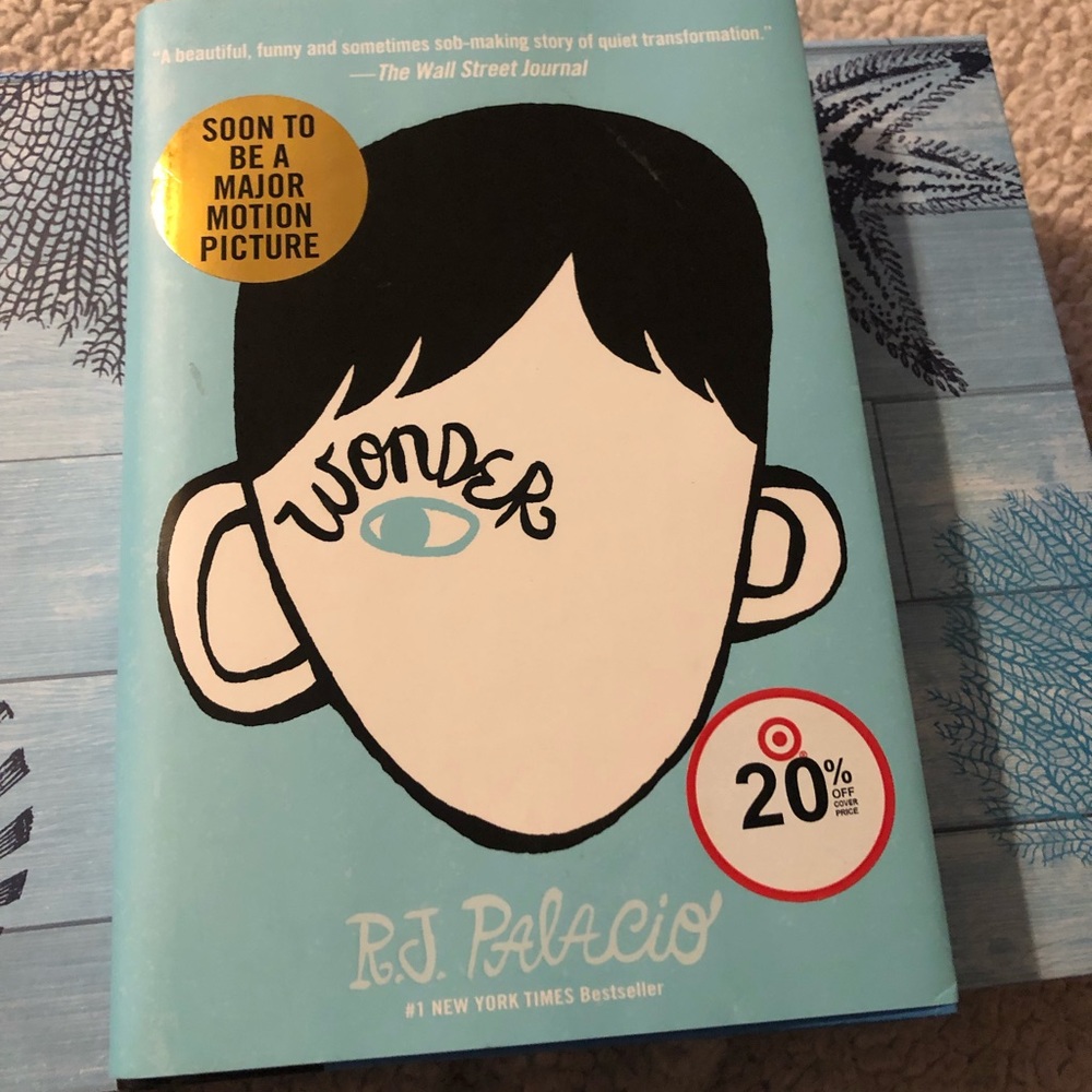 The book Wonder